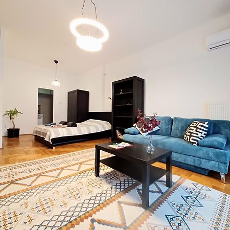 Hero'S Square Apartment Βουδαπέστη Εξωτερικό φωτογραφία