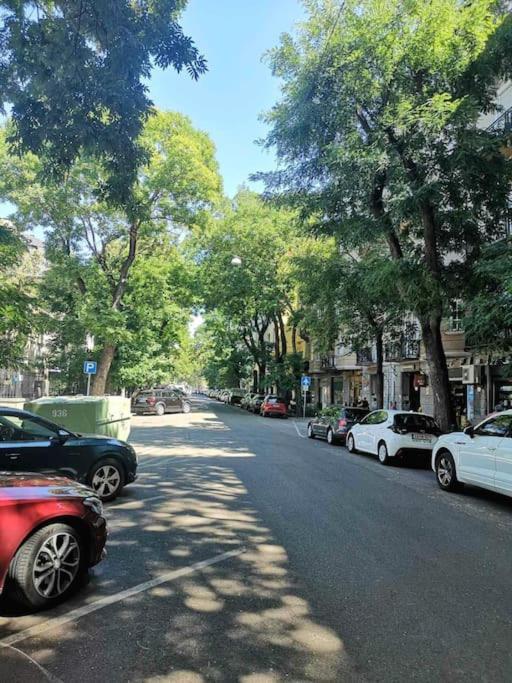 Hero'S Square Apartment Βουδαπέστη Εξωτερικό φωτογραφία